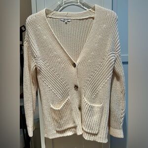Madewell Women’s Chunky V-Knit Cardigan.
Fair Trade Certified Factory. Size S